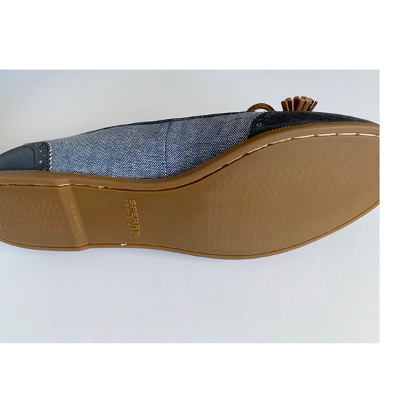 Sperry Gray Denim and Navy Tassel Flats - Picture 4 of 6